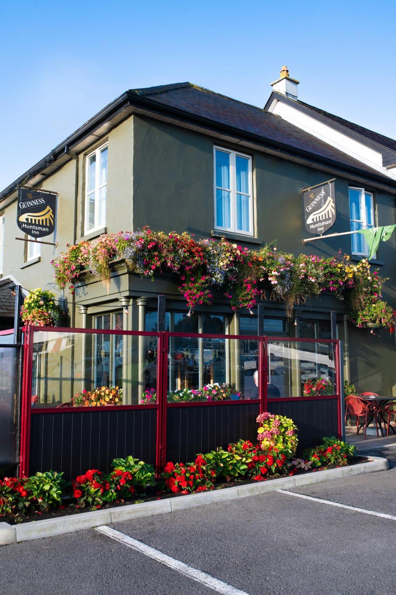 The Huntsman Inn Galway Bagian luar foto