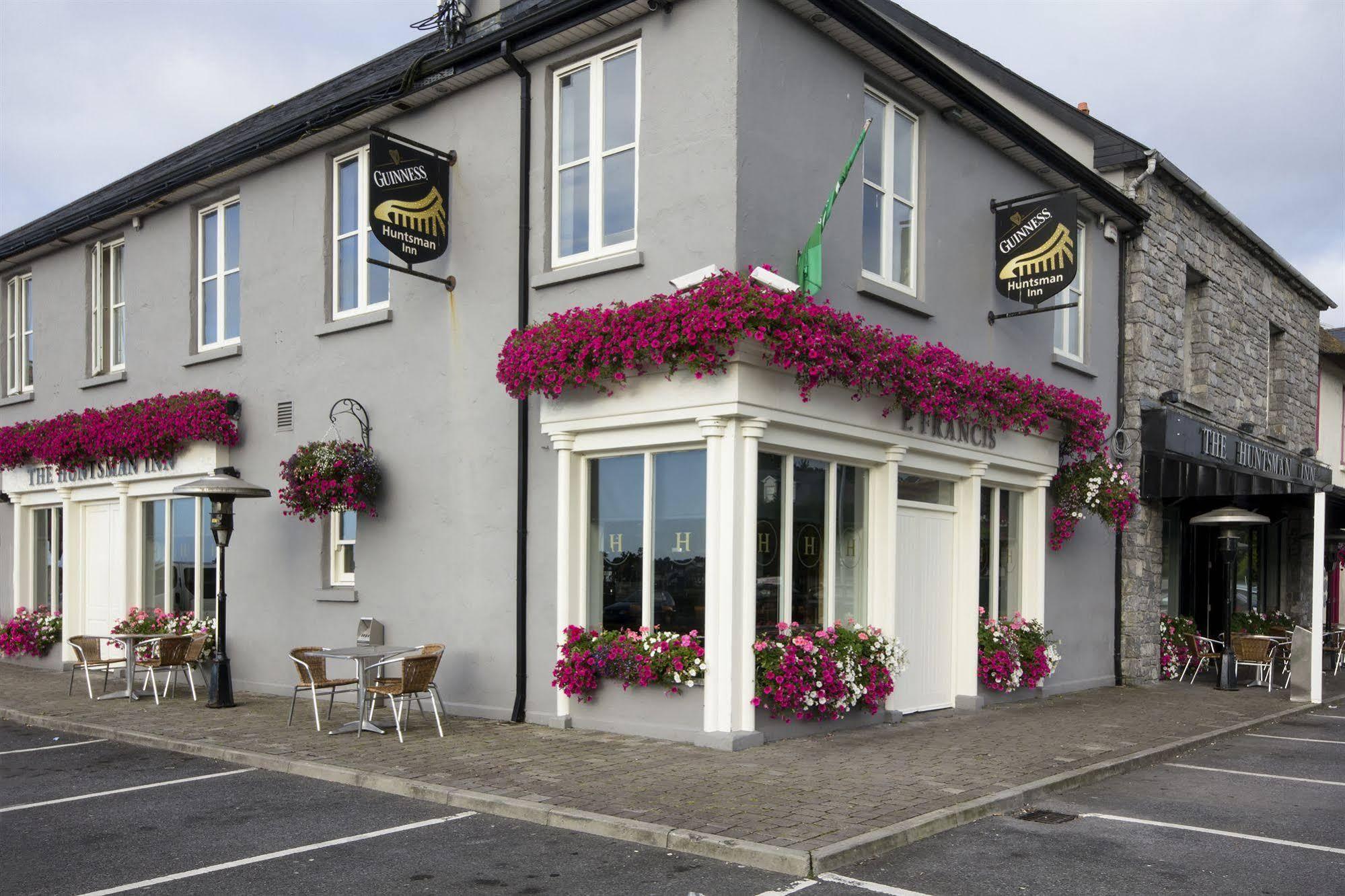 The Huntsman Inn Galway Bagian luar foto